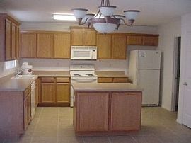 Single Family Rental Home in Buckeye in Buckeye, AZ (Photo 4 of 5)