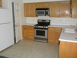 7321 Maiden Run Ave. in Las Vegas, NV (Photo 3 of 5)