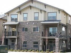 Beautiful Newer Townhouse Near Streets O in Aloha, OR
