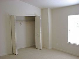 Beautiful Newer Townhouse Near Streets O in Aloha, OR (Photo 5 of 5)