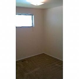 Pet Friendly Great Brick Rambler For R in Sandy, UT (Photo 5 of 5)