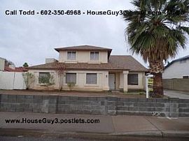 7 Bed, 2762 Sqft, $1,595 in Peoria, AZ (Photo 2 of 5)