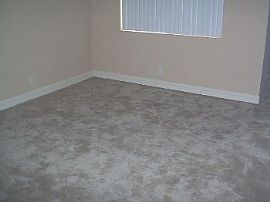 1858 Decatur #102 in Las Vegas, NV (Photo 2 of 5)