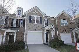 2 Br Town House W/1-Car Garage in Mallar in Charlotte, NC
