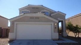 4 Bed, 2469 Sqft, $975 in Buckeye, AZ