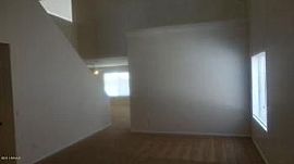 4 Bed, 2469 Sqft, $975 in Buckeye, AZ (Photo 2 of 5)