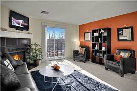 2 Bd/1 Bath Carmel Riverside Is a Pet-Fr in Bow Mar, CO