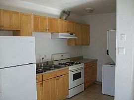 Affordable 3br/1.5ba in Great Location!! in San Diego, CA (Photo 3 of 5)