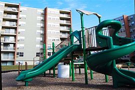 2 Bd/1 Bath Ideal Location at The Arbors in Maple Shade, NJ (Photo 2 of 2)