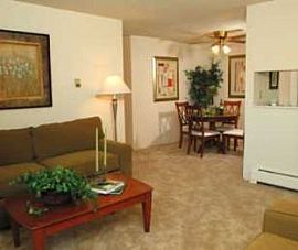 2 Bed with Walk in Closets, Convenient Loc in Broomfield, CO (Photo 2 of 5)