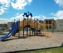 2 Bed with Walk in Closets, Convenient Loc in Broomfield, CO (Photo 5 of 5)