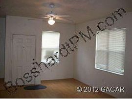 2 Bed 2.5 Bath Condo Rental in Gainesville, FL (Photo 3 of 5)