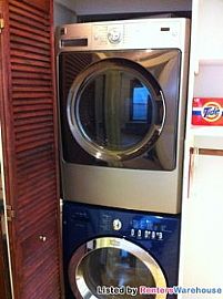 Great 5 Bedroom Home Near The U of M in Minneapolis, MN (Photo 3 of 5)