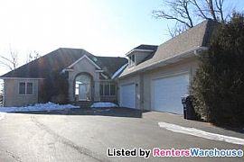Furnished Executive Home For Rent on Lak in Minnetrista, MN