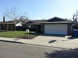 Charming Turlock 3 Bedroom Home in Turlock, CA