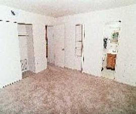 Connect a Ride Buses Stop at Our Doorste in Laurel, MD (Photo 4 of 5)