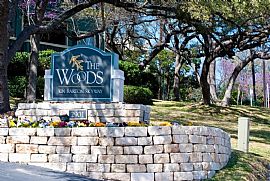 2 Bd/1 Bath Close to Parks, Hiking Trail in Austin, TX (Photo 2 of 5)