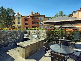 2 Bd/1 Bath Located in The Highly Ranked in San Diego, CA (Photo 4 of 5)