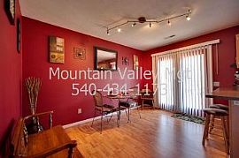 Duplex Rental Home in Harrisonburg in Harrisonburg, VA (Photo 5 of 5)