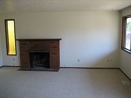 Gardners Delight!! Great South Tabor Hom in Portland, OR (Photo 4 of 5)