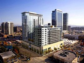 2 Bd/2 Bath Studio in Bellevue, Pets Ok, in Beaux Arts, WA (Photo 2 of 5)