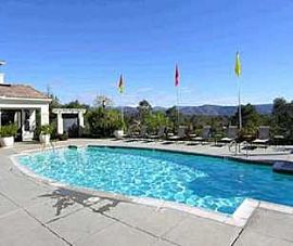 Escondido 2 Bedroom in Great School Dist in Escondido, CA (Photo 3 of 3)