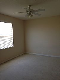 4/5 Bedroom in East Sarasota in Sarasota, FL (Photo 10 of 12)