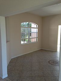 4/5 Bedroom in East Sarasota in Sarasota, FL (Photo 4 of 12)