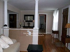 Immaculate 3 Bedroom Home in The Heart O in Nashville, TN (Photo 2 of 5)