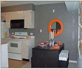 2bed/2bath in Arlington Heights, Pool, G in Arlington Heights, IL (Photo 3 of 5)