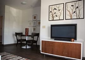 2 Bd/1 Bath Washer and Dryer Included, H in Atlanta, GA (Photo 2 of 5)