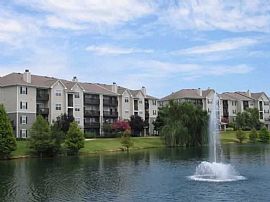 2 Bd/2 Bath Cordova Apts on 17-Acre Lake in Cordova, TN