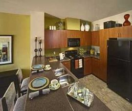 Renton 2 Bed with Balcony, Ceiling Fans, P in Renton, WA (Photo 2 of 5)