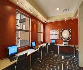 Renton 2 Bed with Balcony, Ceiling Fans, P in Renton, WA (Photo 4 of 5)