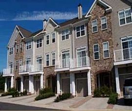 Easy Access to Fairfax and Reston in Ashburn, VA