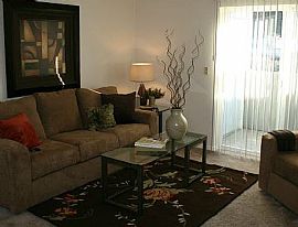 3 Bd/2 Bath Pet Friendly Community With in Boise, ID (Photo 3 of 5)