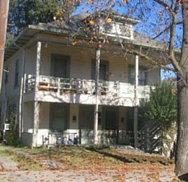 825 W Poplar  1st Month Free in Stockton, CA