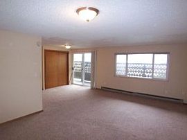 Apartment in Queen Anne in Interbay, WA (Photo 3 of 5)