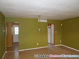 3 Br / 1.5 Bath Townhouse in Glen Burnie in Glen Burnie, MD (Photo 4 of 5)