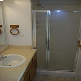 Spacious 4 Bedroom in a Quiet Neighborho in Murray, UT (Photo 4 of 5)