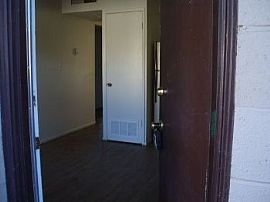 Ground Level End Unit in Phoenix, AZ