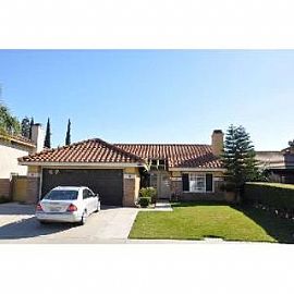 Great 4-Bedroom Pool Home in Fontana in Fontana, CA (Photo 2 of 5)