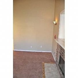 Great 4-Bedroom Pool Home in Fontana in Fontana, CA (Photo 4 of 5)