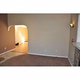 Great 4-Bedroom Pool Home in Fontana in Fontana, CA (Photo 5 of 5)