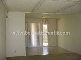 Duplex Rental Home in Mesa in Mesa, AZ (Photo 4 of 5)