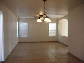 Single Family Rental Home in Phoenix in Phoenix, AZ (Photo 5 of 5)