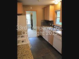 Single Family Rental Home in Richfield in Minneapolis, MN (Photo 5 of 5)