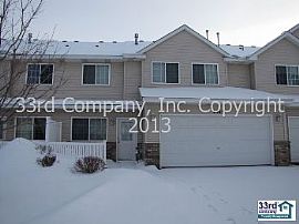 Townhouse Rental Home in Cottage Grove in Cottage Grove, MN