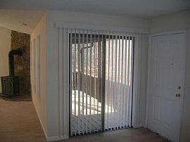 Nice 2 Bedroom Home on Dorian in Snellvi in Snellville, GA (Photo 4 of 5)