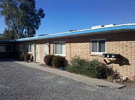 Open Kitchen - Lots of Parking - Alverno in Tucson, AZ